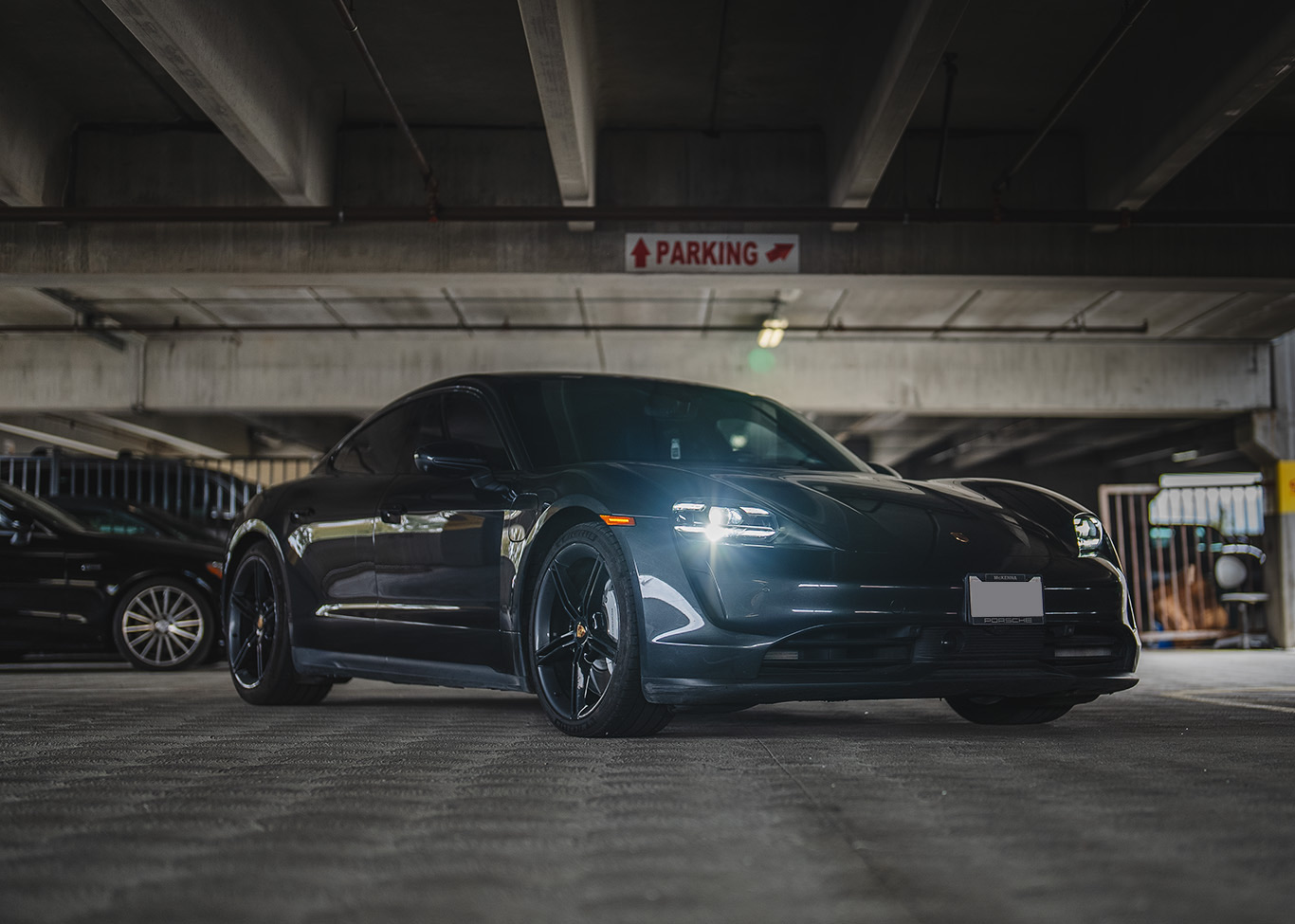 Porsche Taycan 保时捷 Taycan 电动跑车租车