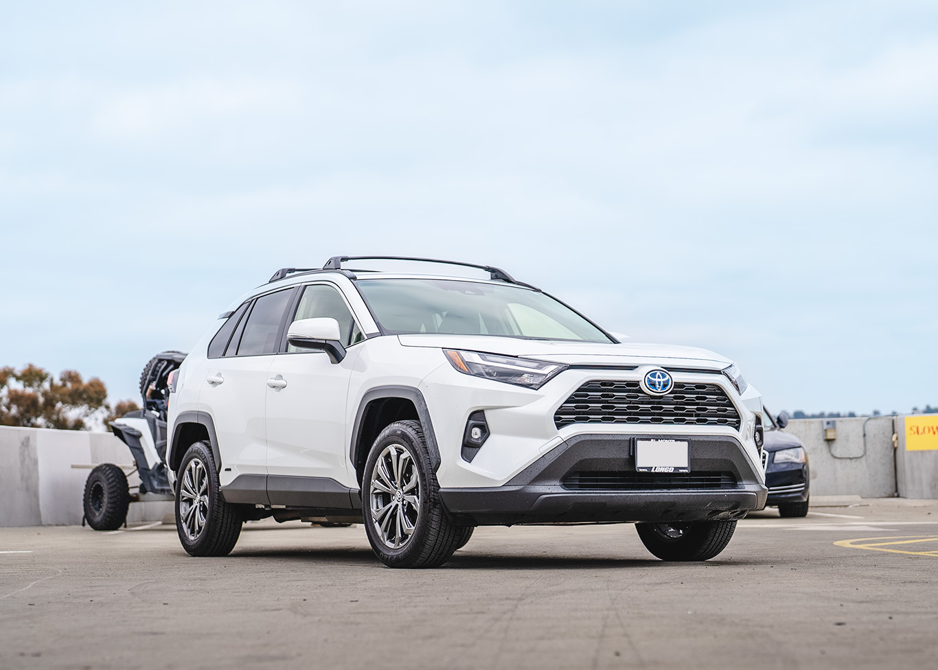 2024 Toyota RAV4 Hybrid 长租车