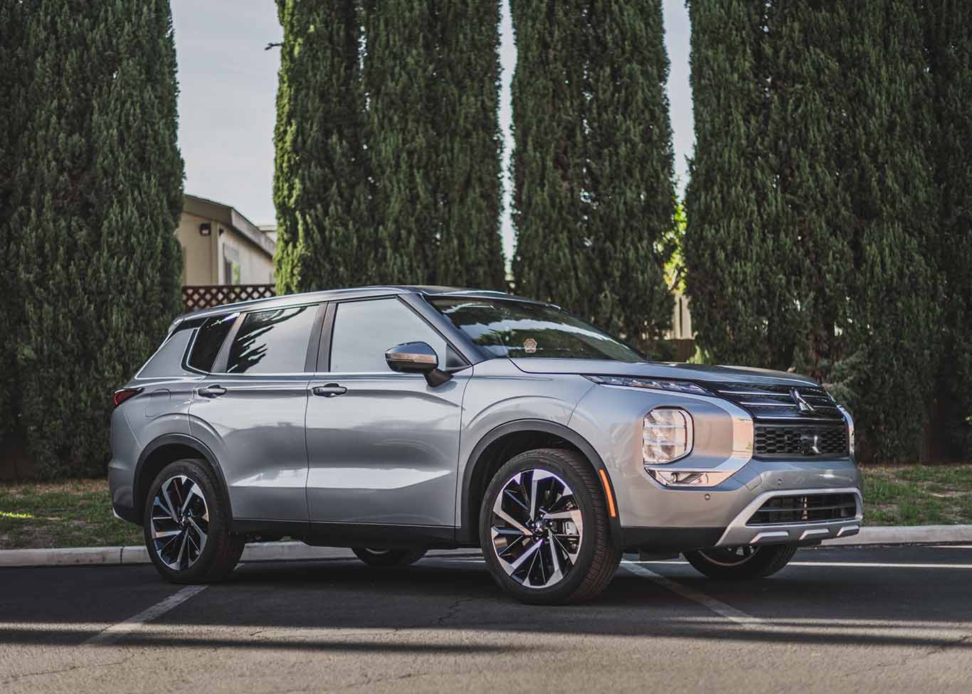 2024 Mitsubishi Outlander 7座SUV租车