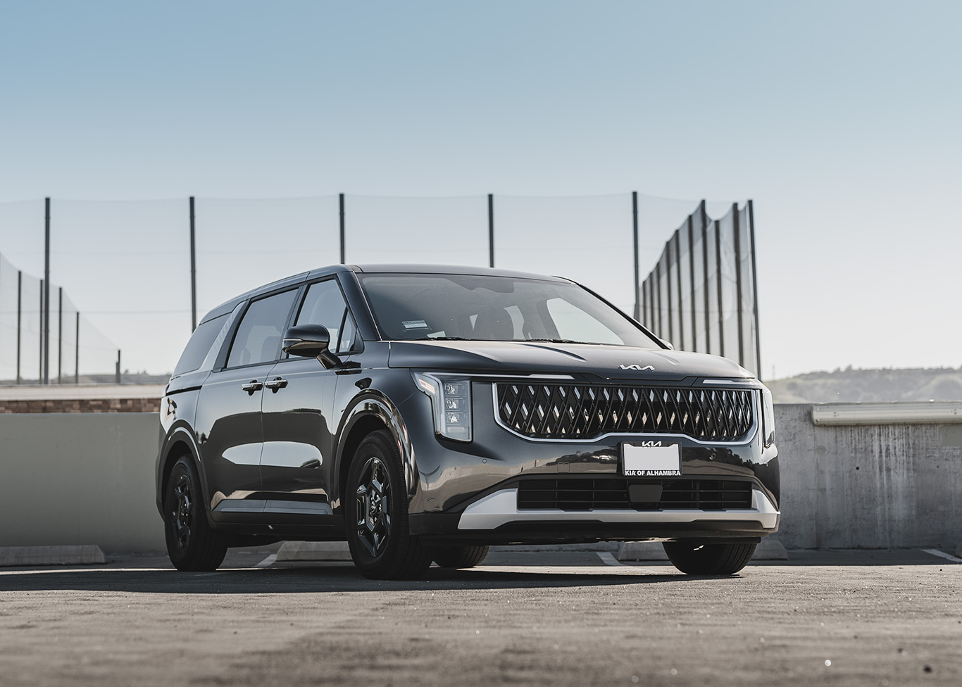 2025 Kia Carnival 7座商务MPV租车